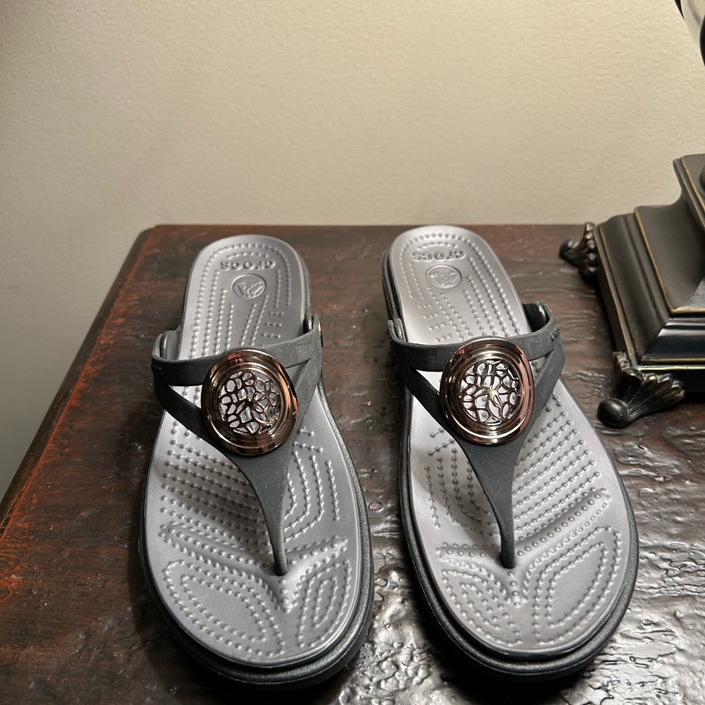 Crocs Wedge Sandals Size 7 NEW